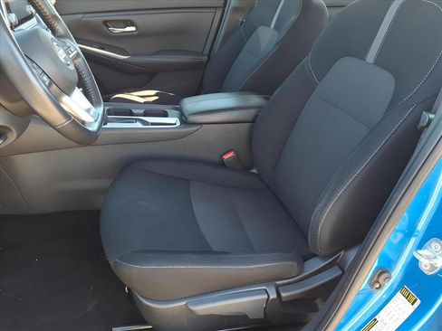 Used 2023 Nissan Sentra SV image 13