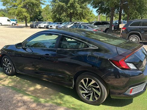Used 2017 Honda Civic LX-P image 4
