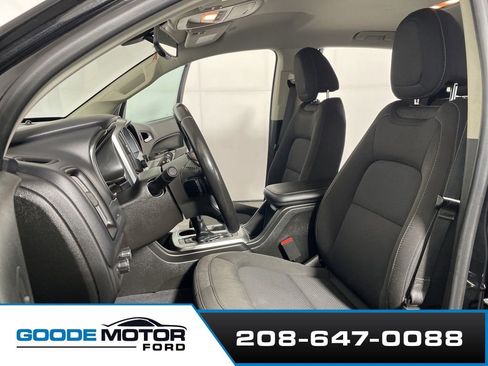 Used 2022 Chevrolet Colorado LT w/ LT Convenience Package AWD/4WD image 11
