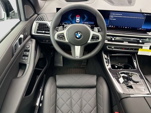 New 2026 BMW X5 xDrive40i w/ M Sport Package image 10
