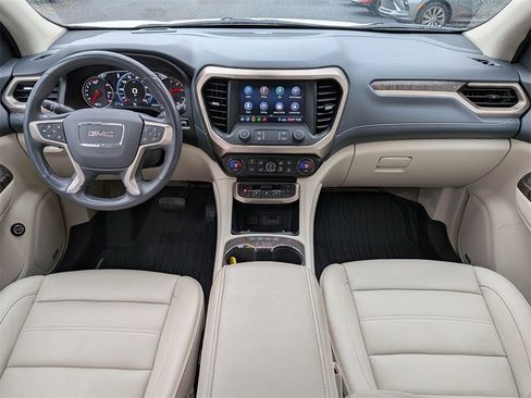 Used 2020 GMC Acadia Denali w/ LPO, Floor Liner Package image 15