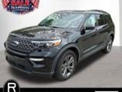 Used 2021 Ford Explorer XLT w/ Equipment Group 202A