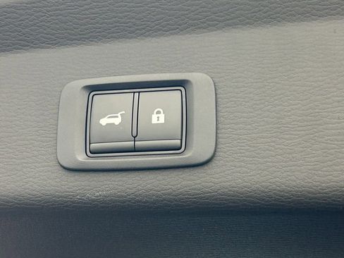 New 2026 Mitsubishi Outlander SEL image 35