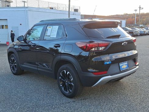 Used 2023 Chevrolet TrailBlazer LT w/ Convenience Package image 4