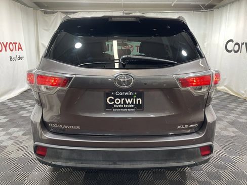 Used 2015 Toyota Highlander XLE image 5