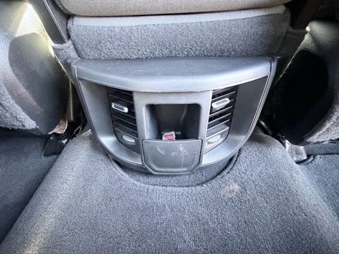 Used 2024 RAM 3500 Big Horn image 25