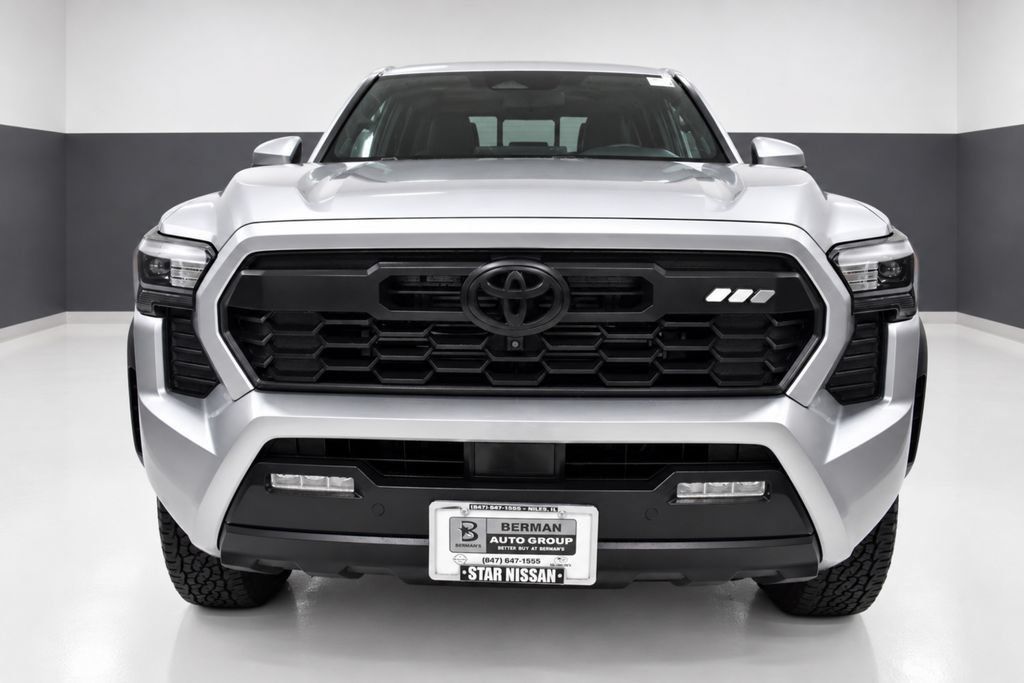 Used 2024 Toyota Tacoma TRD Off-Road w/ TRD Off Road Premium Package AWD/4WD image 6