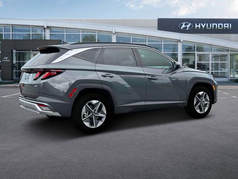 New 2026 Hyundai Tucson SEL image 8