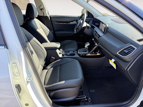 New 2026 Kia Seltos SX image 19