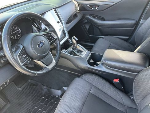 Used 2022 Subaru Outback Premium AWD/4WD image 18