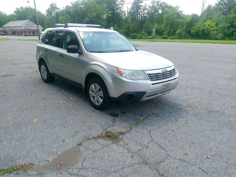 Used 2009 Subaru Forester 2.5X AWD/4WD image 6