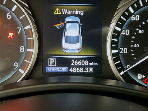 Used 2021 INFINITI Q50 Pure w/ Cargo Package RWD image 8