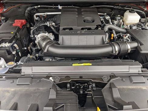 Used 2025 Nissan Frontier SV w/ SV Convenience Package image 15
