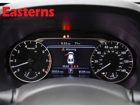 Used 2025 Nissan Altima 2.5 SV FWD image 18