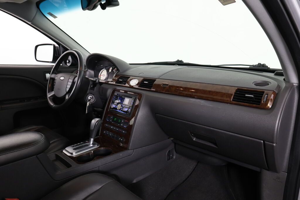 Used 2005 Ford Five Hundred Limited AWD/4WD image 23