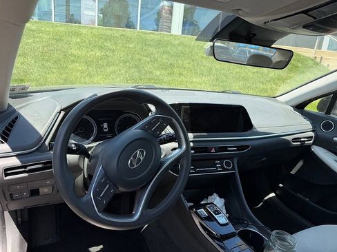 Used 2023 Hyundai Sonata SEL FWD image 4