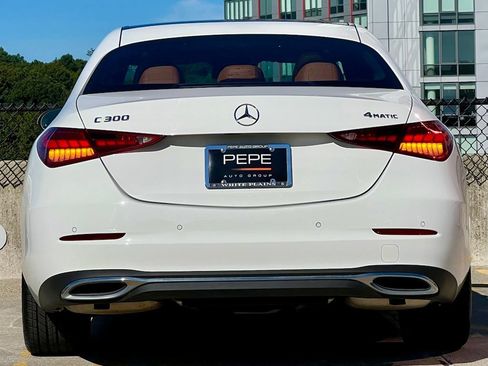 Used 2025 Mercedes-Benz C 300 4MATIC Sedan image 6