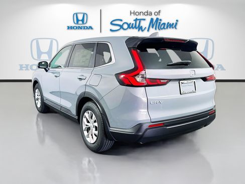 Used 2025 Honda CR-V LX image 4