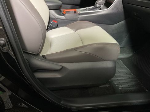 Used 2024 Toyota RAV4 Adventure image 36