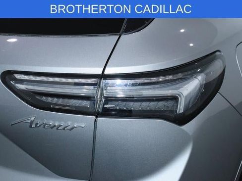 Used 2023 Buick Envision Avenir AWD/4WD image 14