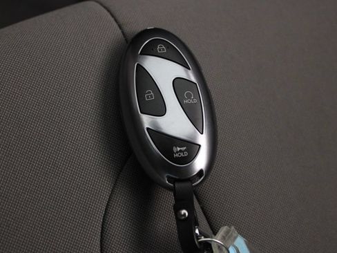 Certified 2025 Hyundai Elantra Sport FWD image 30