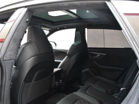 Used 2021 Audi SQ8 Prestige image 19