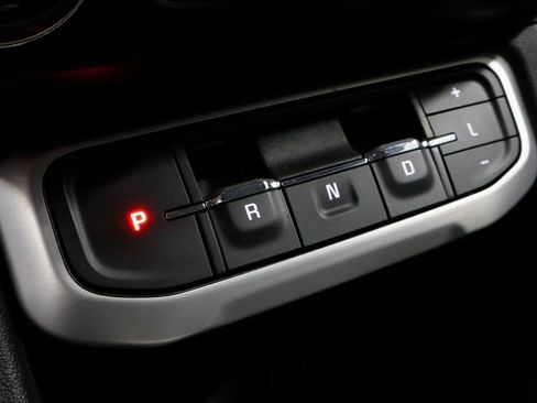 Used 2023 GMC Acadia SLT w/ LPO, Floor Liner Package image 35