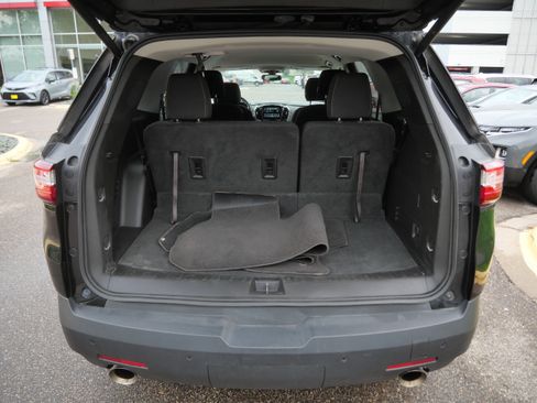 Used 2018 Chevrolet Traverse LT AWD/4WD image 18