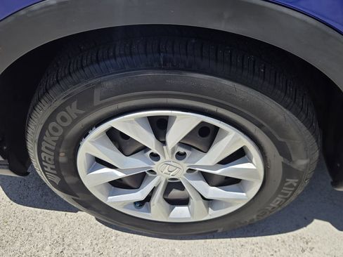 Used 2024 Honda CR-V LX image 9