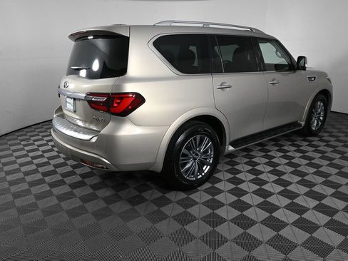 Used 2022 INFINITI QX80 Luxe w/ All-Season Package RWD image 25