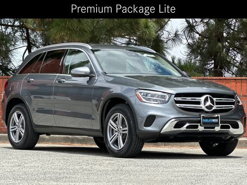 Certified 2022 Mercedes-Benz GLC 300 w/ Premium Package Lite image 2