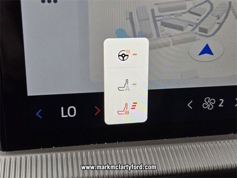 New 2025 Ford Explorer Active w/ Active Comfort Package image 17