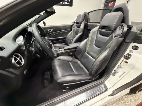 Used 2014 Mercedes-Benz SLK 250 image 20