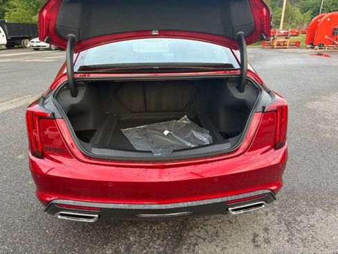 Used 2025 Cadillac CT5 Premium Luxury RWD image 17