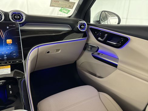 New 2026 Mercedes-Benz GLC 350e 4MATIC image 28