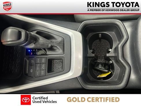 Certified 2025 Toyota RAV4 XLE AWD/4WD image 17
