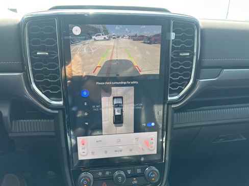 New 2025 Ford Ranger Lariat w/ FX4 Off-Road Package image 26