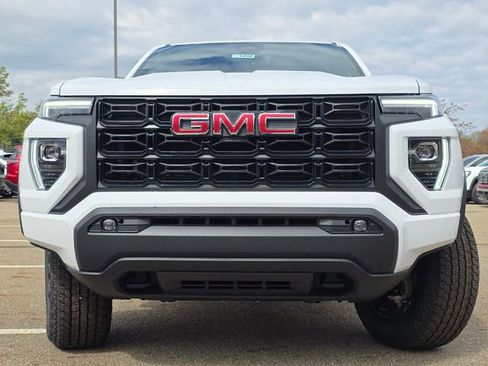New 2026 GMC Canyon Elevation w/ Convenience Package image 11