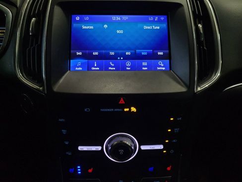 Used 2020 Ford Edge Titanium w/ Equipment Group 301A AWD/4WD image 25