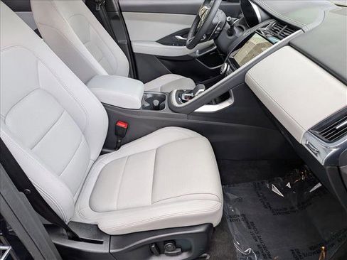 Certified 2024 Jaguar E-PACE R-Dynamic SE AWD/4WD image 21