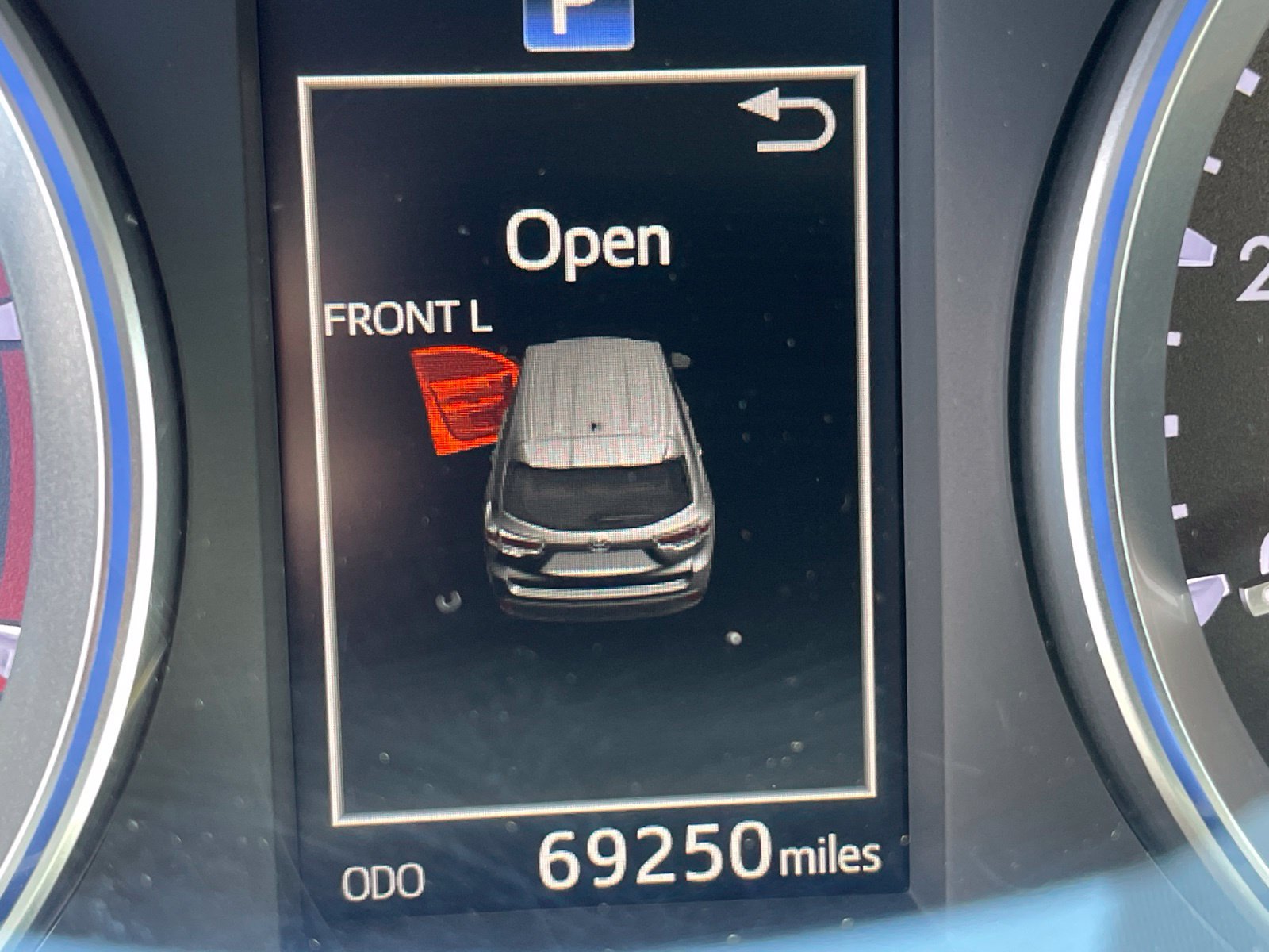 Used 2016 Toyota Highlander XLE FWD image 8