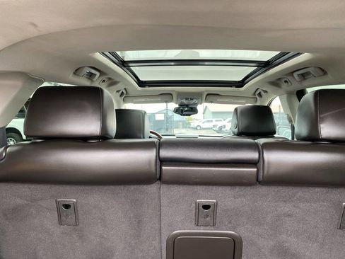 Used 2011 Cadillac SRX Luxury AWD/4WD image 10