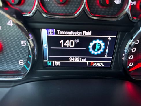 Used 2018 Chevrolet Silverado 1500 LT w/ All Star Edition AWD/4WD image 16