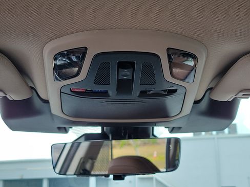 Used 2023 Subaru Outback Touring image 20