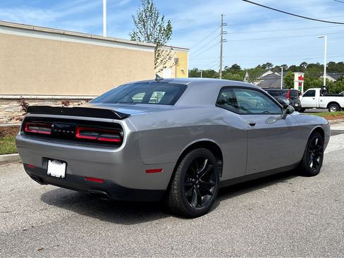 Used 2018 Dodge Challenger SXT Plus image 18
