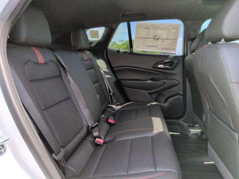 New 2026 Chevrolet Trax RS w/ Sunroof Package FWD image 26