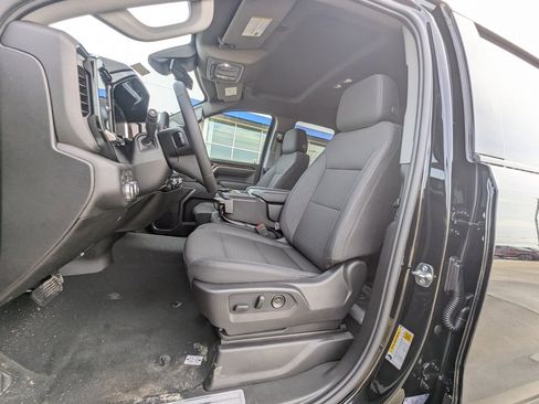 New 2026 GMC Sierra 1500 Elevation image 13