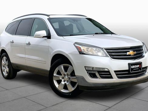 Used 2016 Chevrolet Traverse LTZ image 3