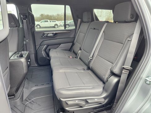 New 2026 Chevrolet Tahoe LS image 9