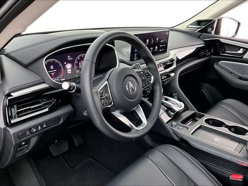 Certified 2026 Acura MDX FWD w/ Technology Package image 16